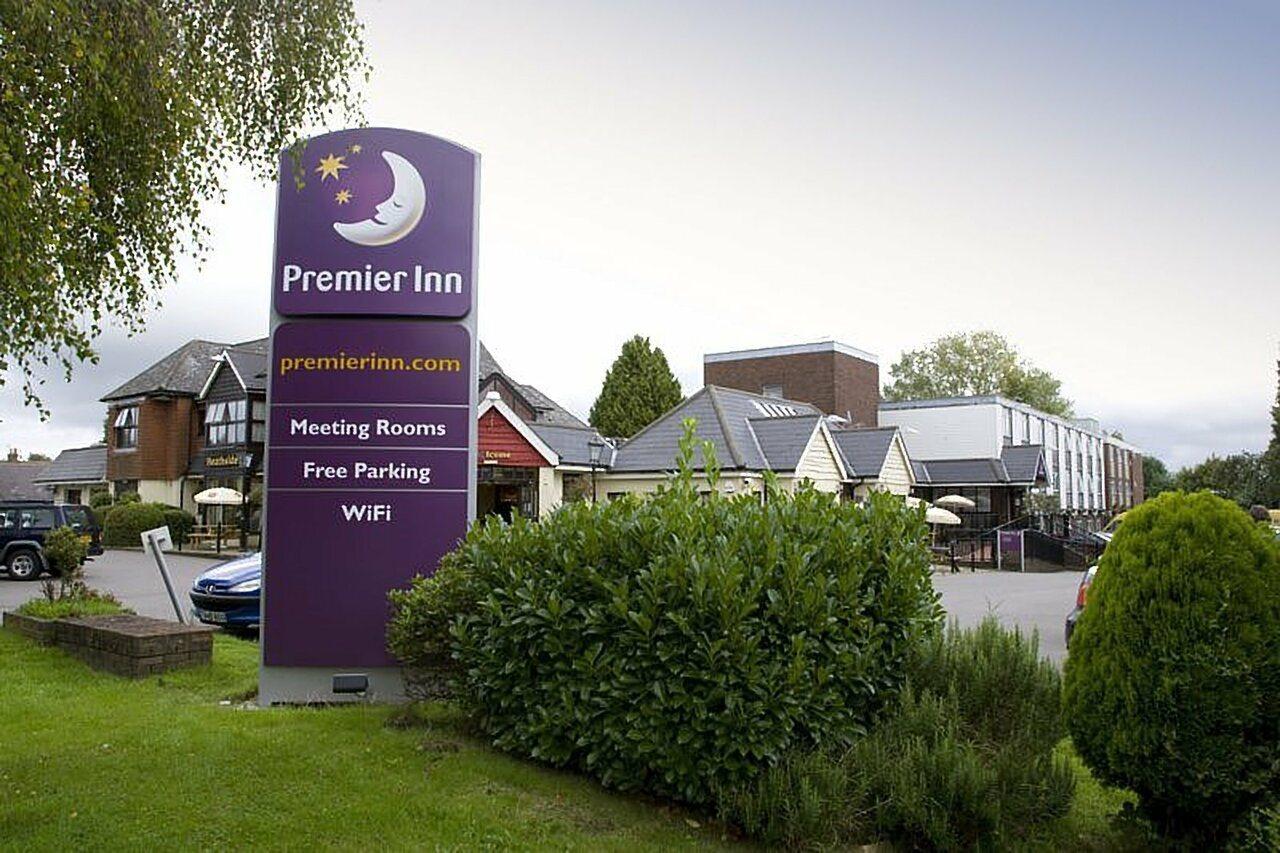 Premier Inn Epsom South 外观 照片